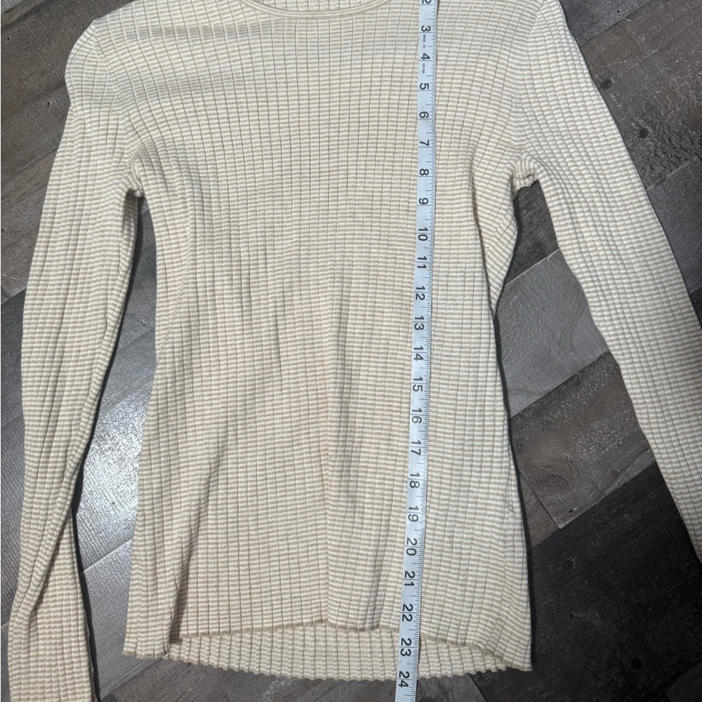 J. McLaughlin Button‎ Sleeve Top- Small - Picture 4 of 8